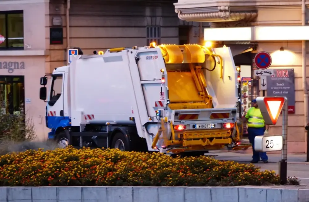 豪沃油罐车